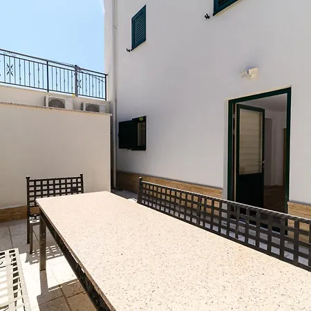 The Place Okrug Gornji Appartement Trogir