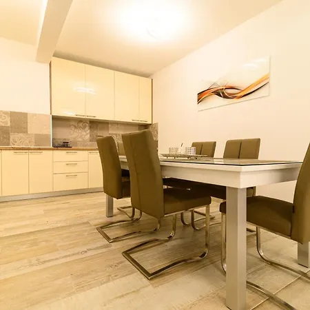 The Place Okrug Gornji * Trogir