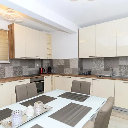 Appartement The Place Okrug Gornji Trogir