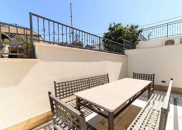 Appartement The Place Okrug Gornji *